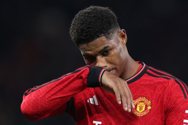 Marcus Rashford är villig att ta en lönesänkning för att gå med i FC Barcelona